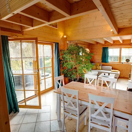 Holiday home Haus-relax - No Business B00king - No Fitters