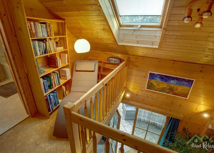 Haus-relax - No Business B00king - No Fitters